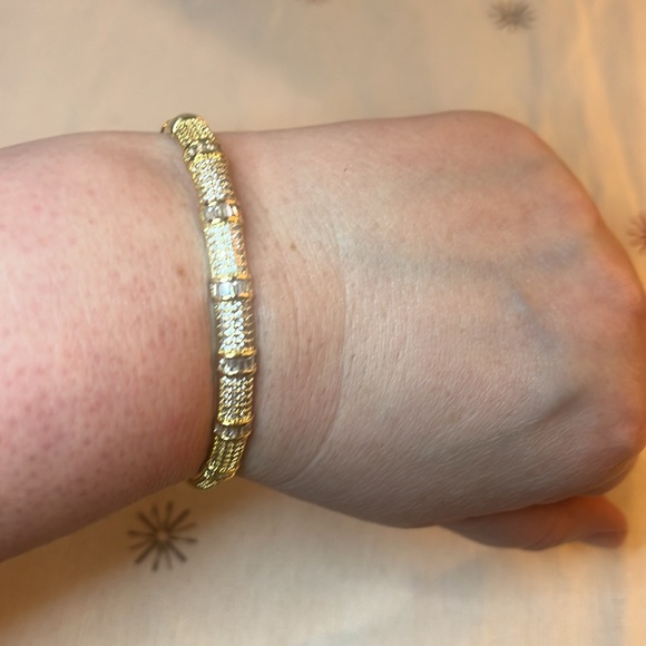 Golden Crystal Bangle Bracelet *NEW* - Picture 7 of 9
